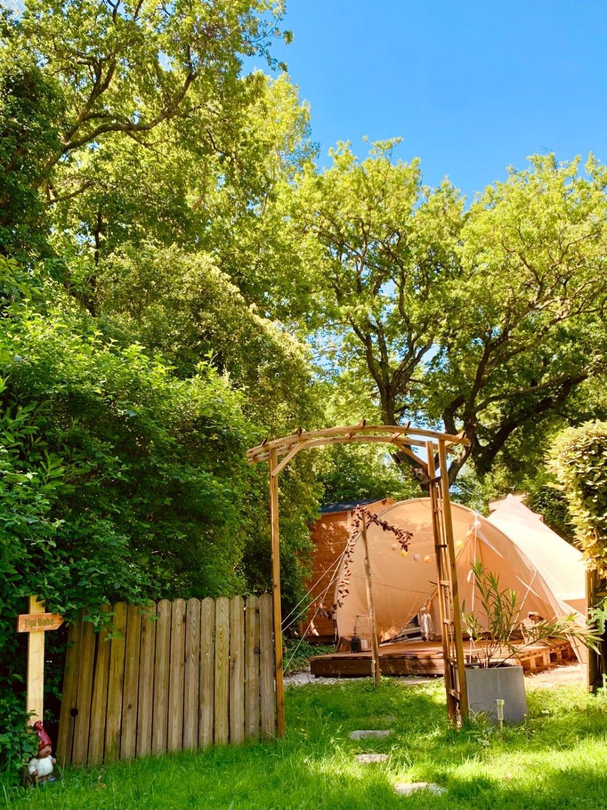 Le Pavillon Vert - B&B ヴデーヌ エクステリア 写真